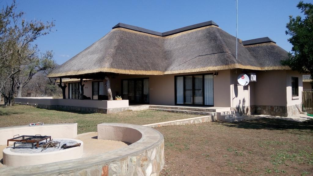 Wildlife Estate In Limpopo Villa Hoedspruit Exterior photo